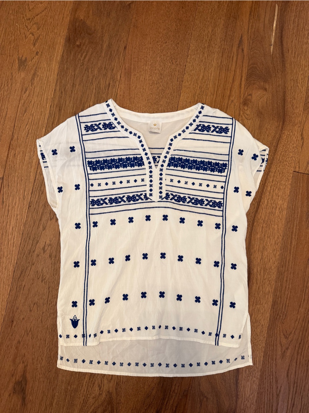 JMarie - Embroidered Split-Neck Tunic Top